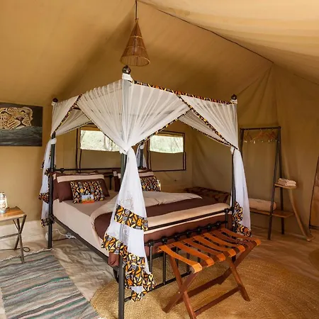 Gnu Ndutu Camp Villa Sinoni Exterior photo